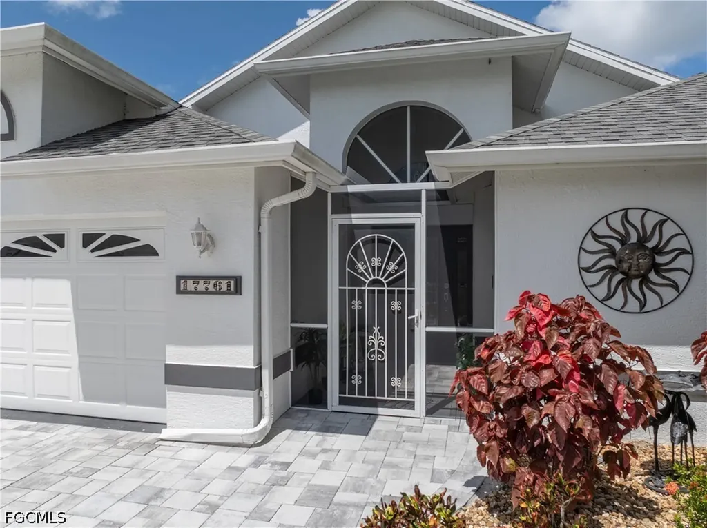 17761 Pineapple Palm Court North Fort Myers FL 33917