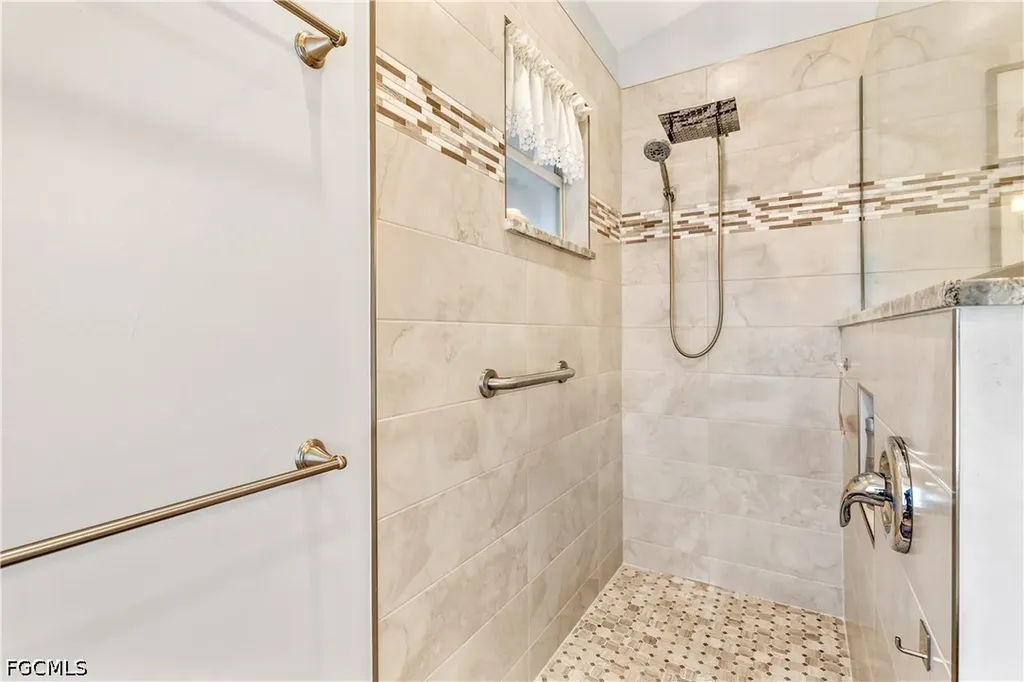 17761 Pineapple Palm Court North Fort Myers FL 33917