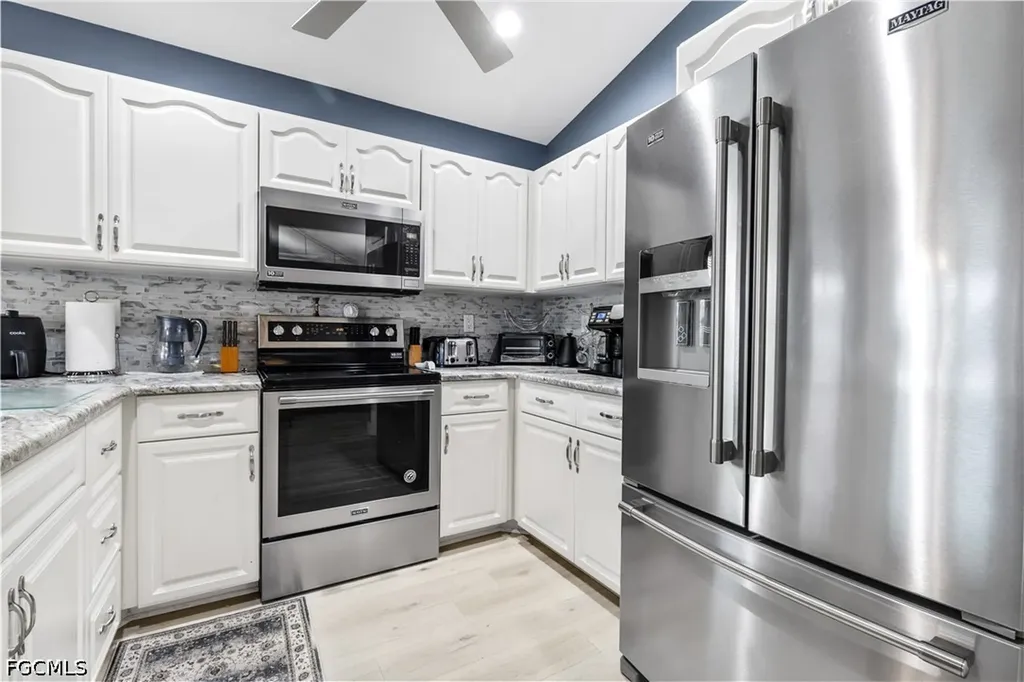 17761 Pineapple Palm Court North Fort Myers FL 33917