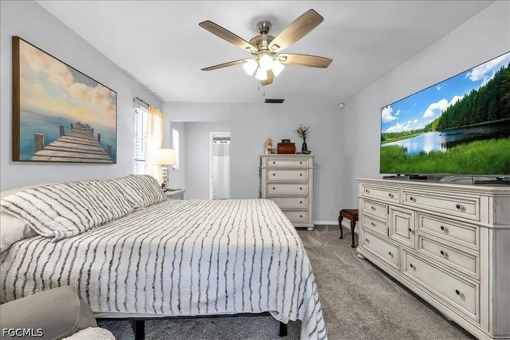 1903 SE 29th Lane Cape Coral FL 33904