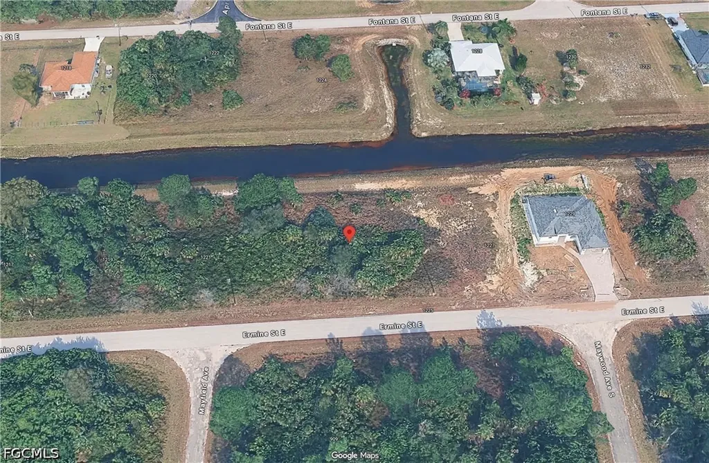 1223 Ermine Street E Lehigh Acres FL 33974