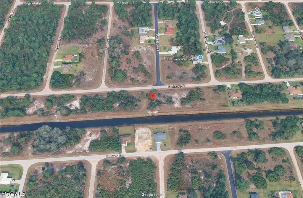 1122 Fontana Street E Lehigh Acres FL 33974