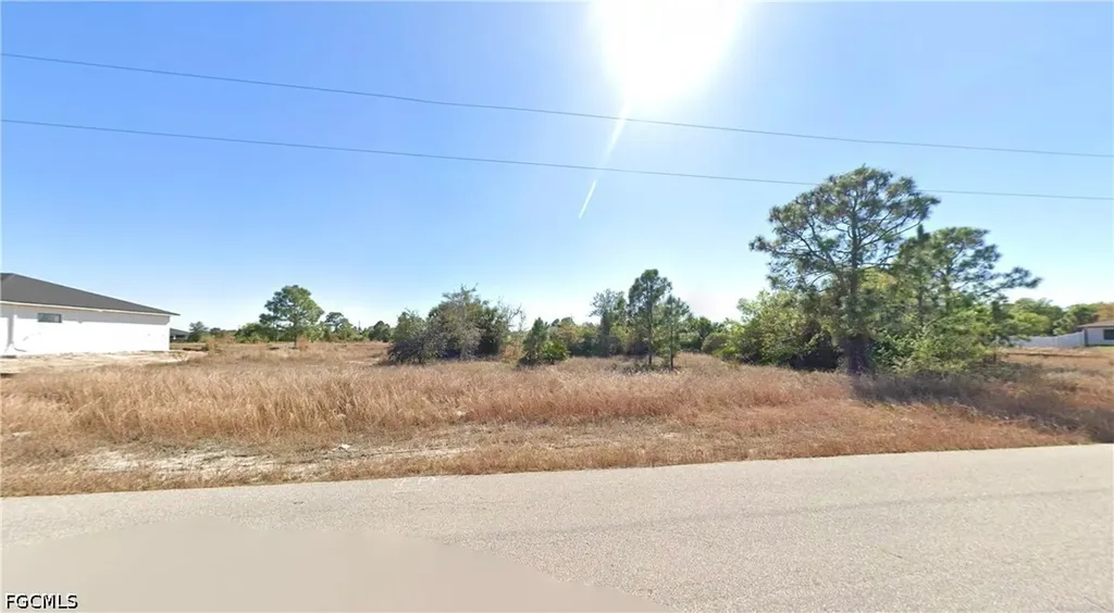 1124 Fontana Street E Lehigh Acres FL 33974