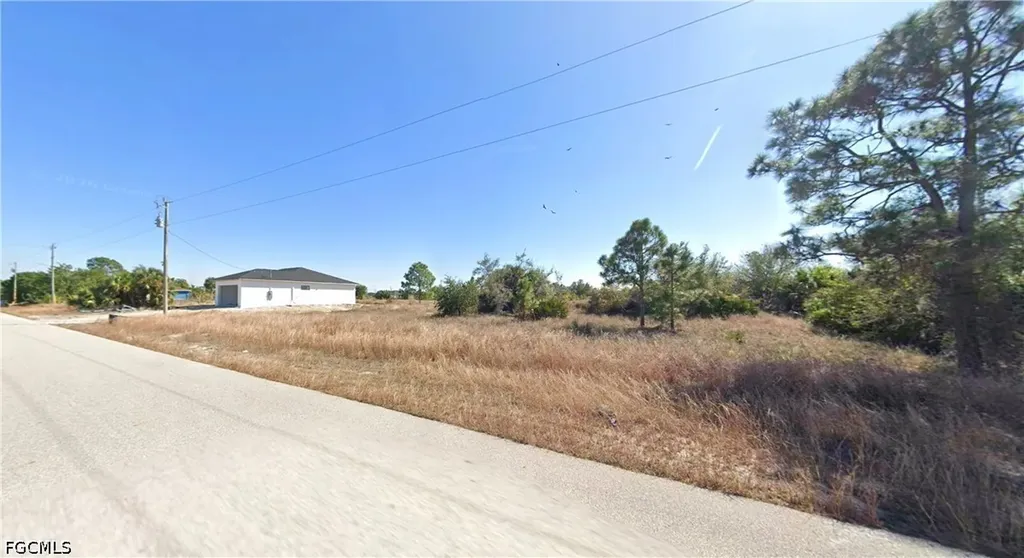 1124 Fontana Street E Lehigh Acres FL 33974