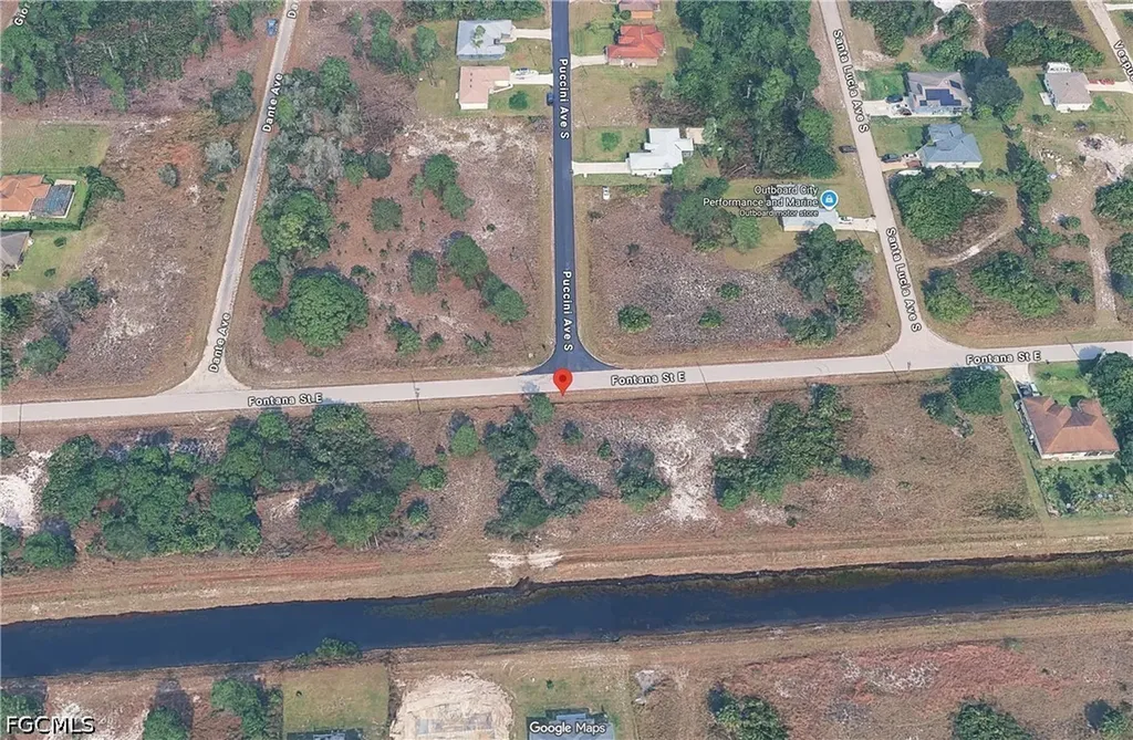 1124 Fontana Street E Lehigh Acres FL 33974