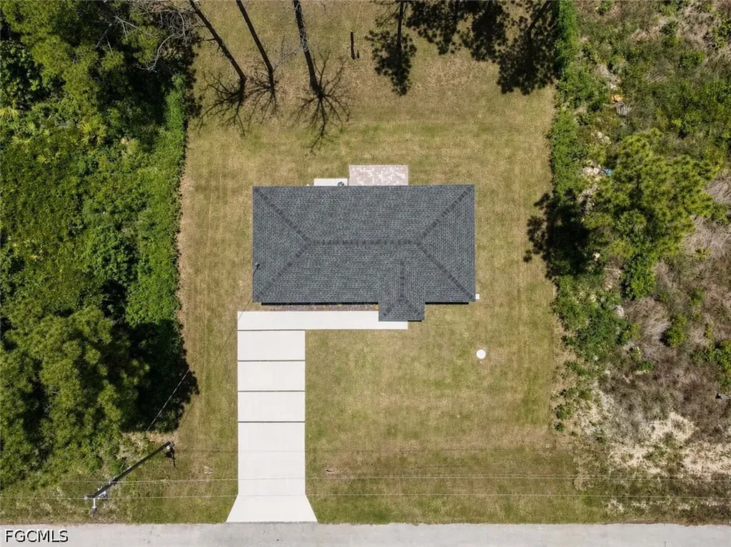 1120 Ravenswood Street E Lehigh Acres FL 33974