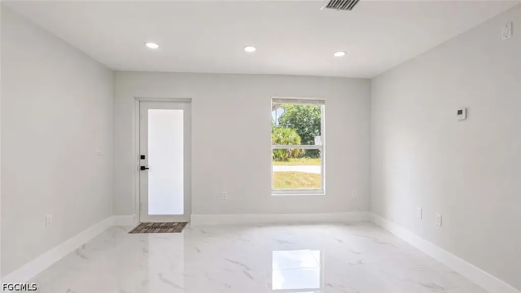 1120 Ravenswood Street E Lehigh Acres FL 33974