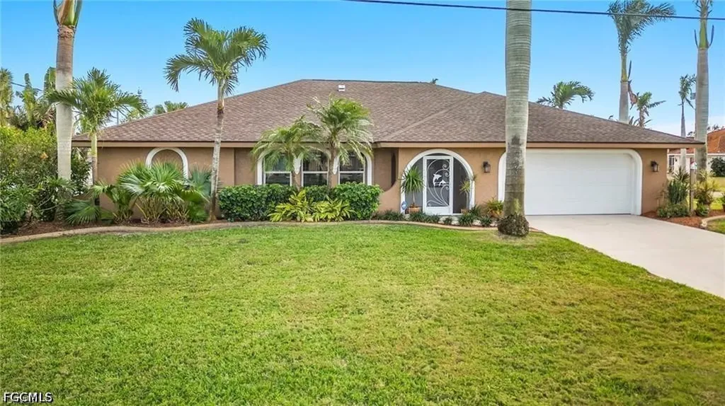 1704 Palaco Grande Parkway Cape Coral FL 33904