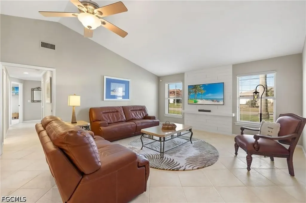1704 Palaco Grande Parkway Cape Coral FL 33904