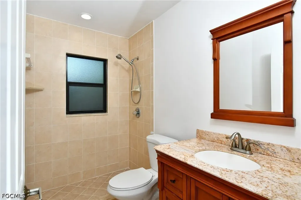 11477 Longshore Way W Naples FL 34119