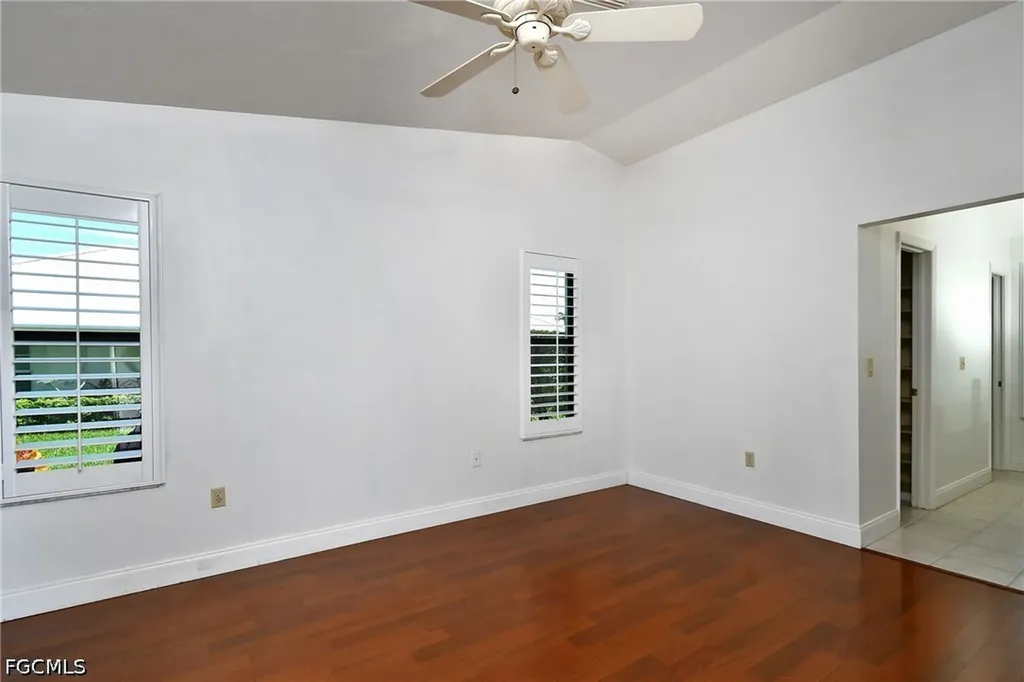 11477 Longshore Way W Naples FL 34119