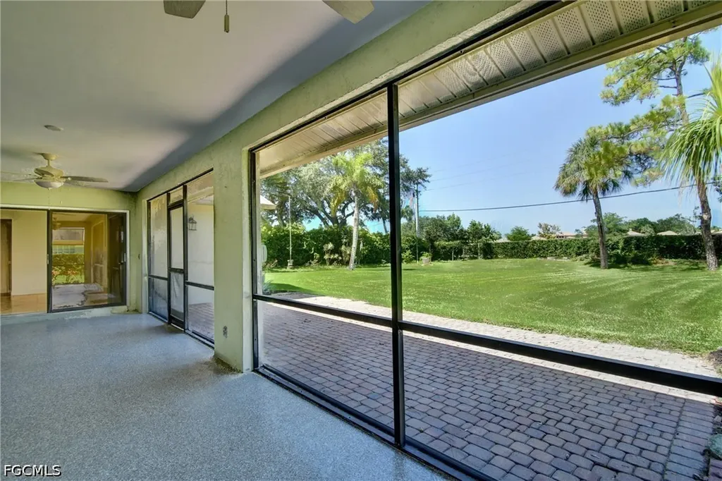 11477 Longshore Way W Naples FL 34119
