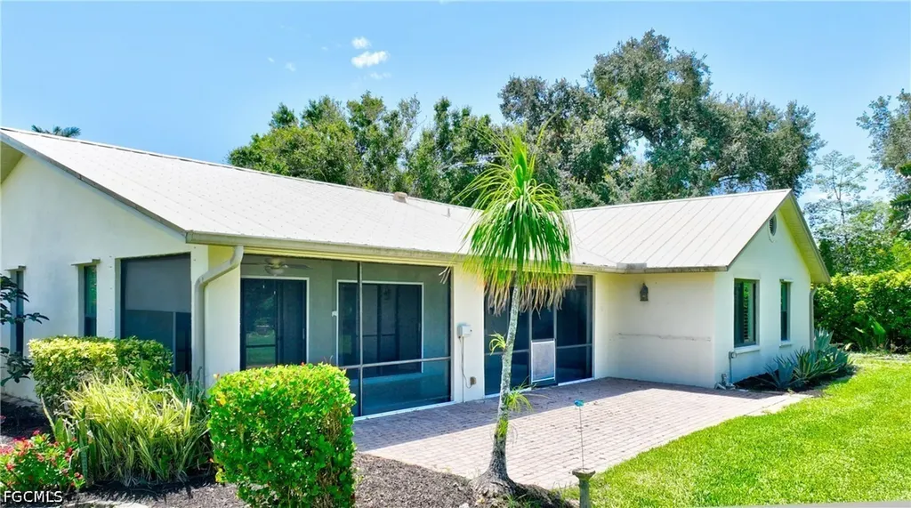 11477 Longshore Way W Naples FL 34119