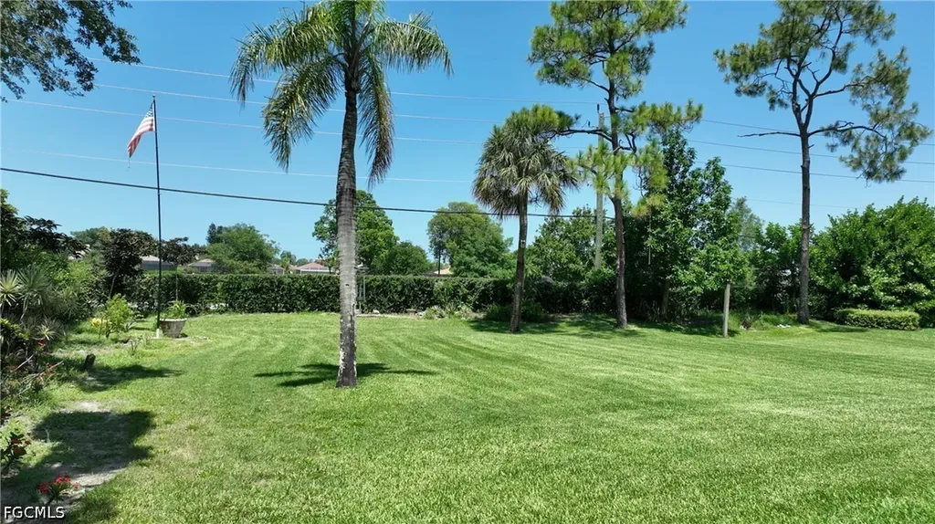 11477 Longshore Way W Naples FL 34119