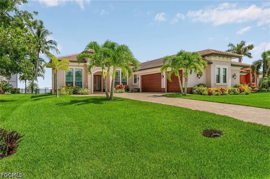 2262 SE 28th Street Cape Coral FL 33904
