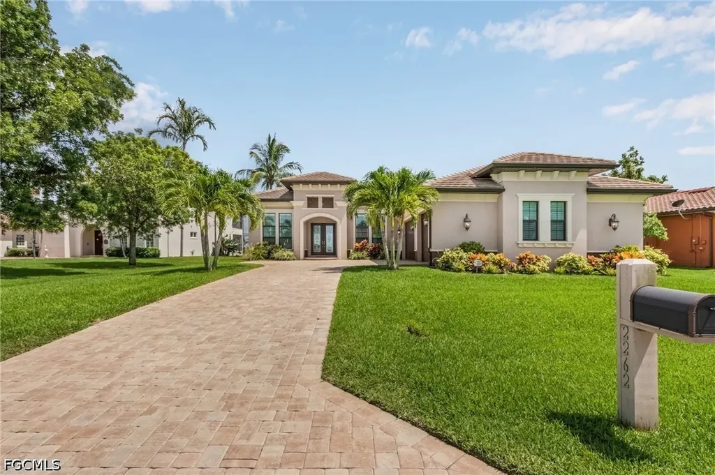 2262 SE 28th Street Cape Coral FL 33904