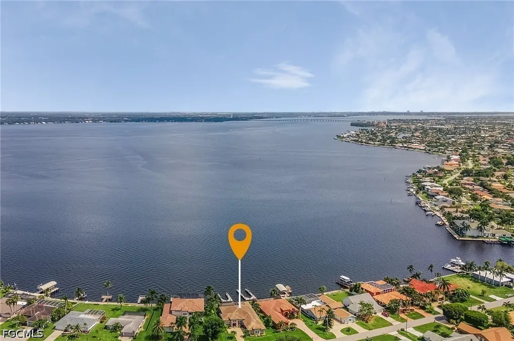 2262 SE 28th Street Cape Coral FL 33904