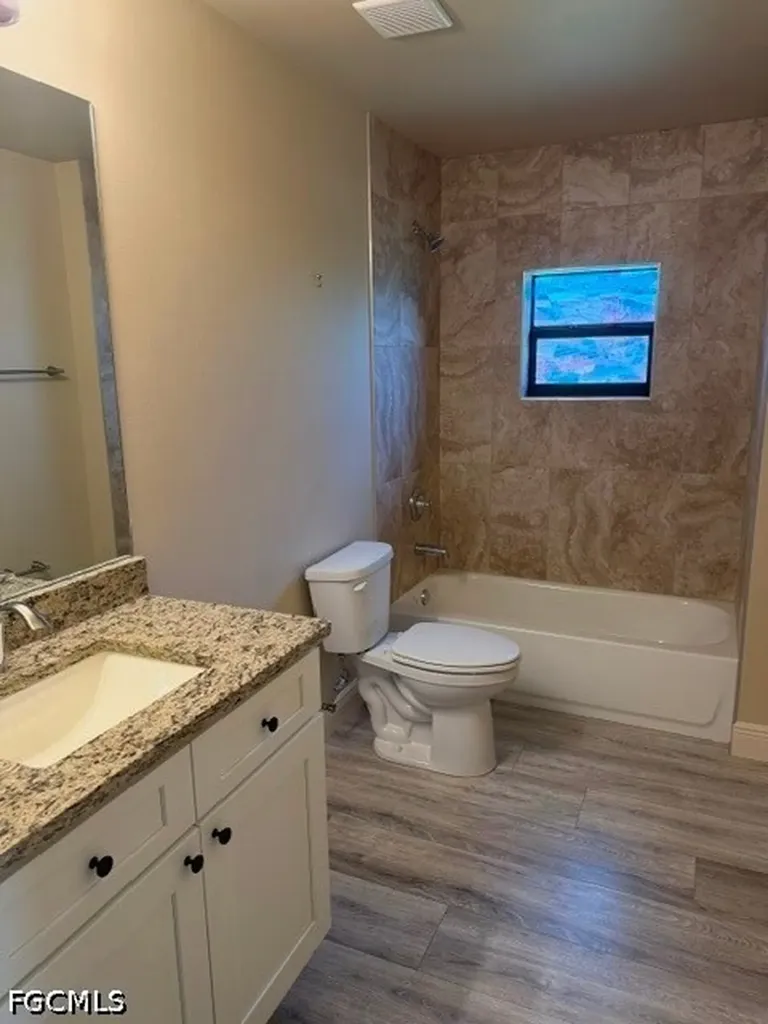 1627 SW 32nd Terrace Cape Coral FL 33914