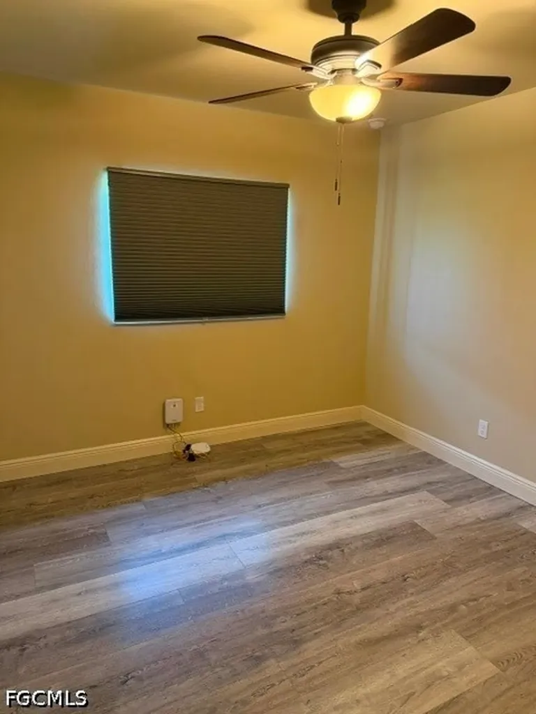 1627 SW 32nd Terrace Cape Coral FL 33914