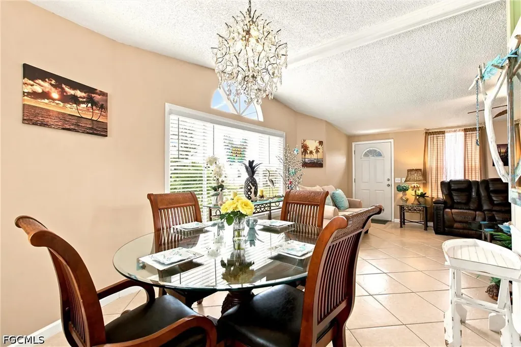 18 Grosbeak Lane Naples FL 34114