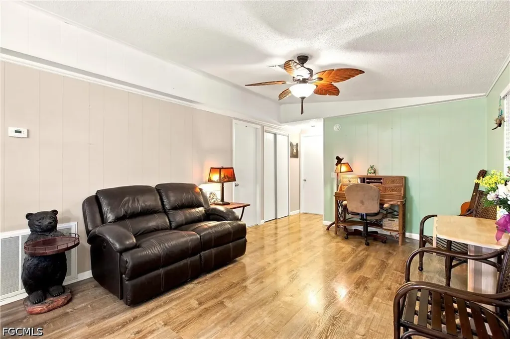 18 Grosbeak Lane Naples FL 34114