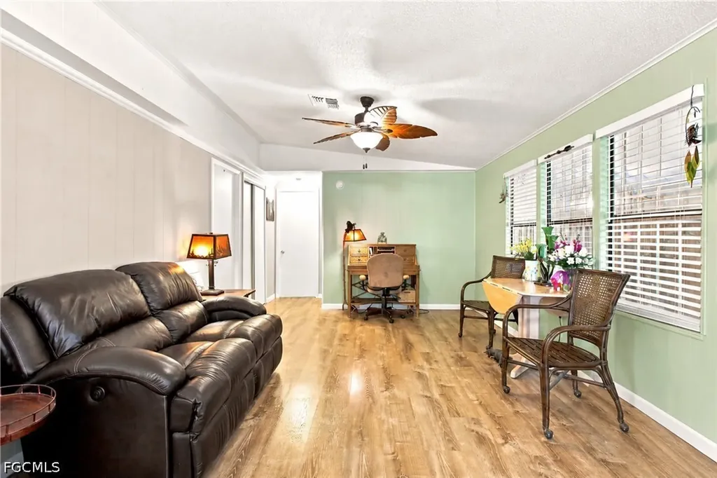 18 Grosbeak Lane Naples FL 34114