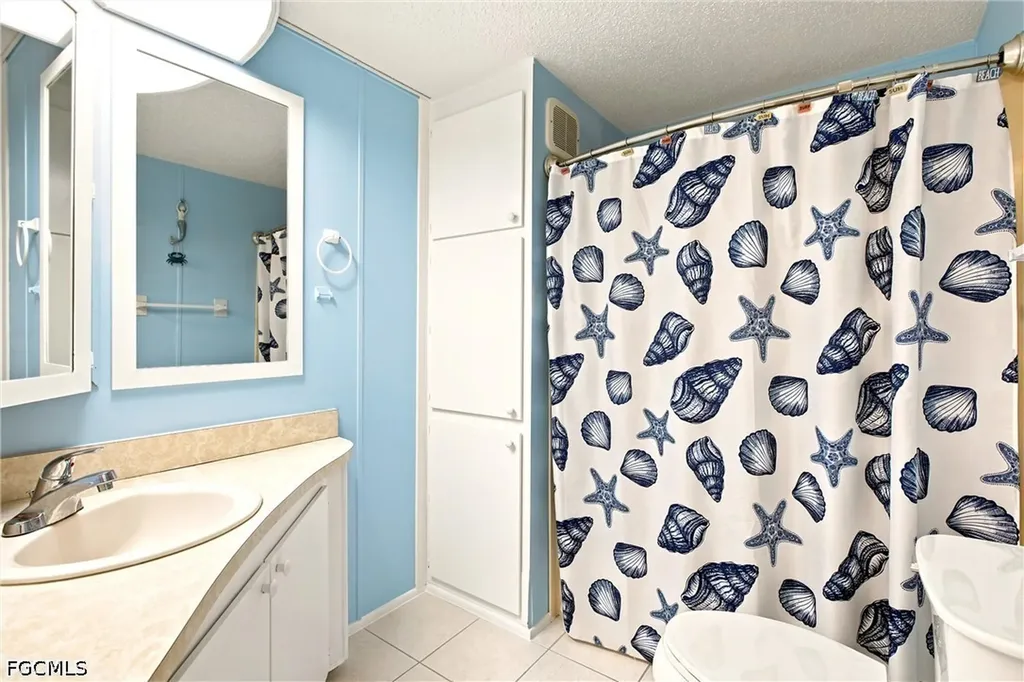 18 Grosbeak Lane Naples FL 34114
