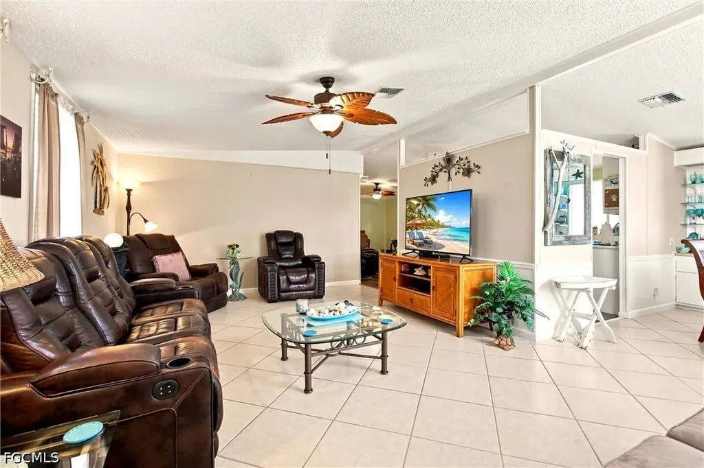 18 Grosbeak Lane Naples FL 34114