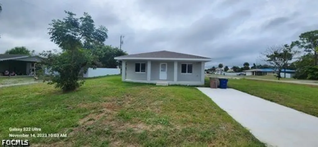802 E Jasmine Road Lehigh Acres FL 33936