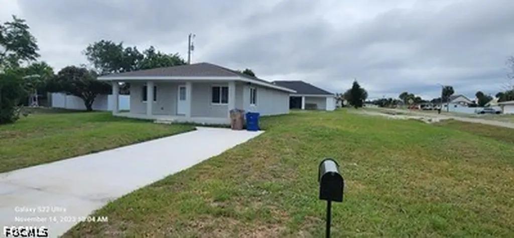 802 E Jasmine Road Lehigh Acres FL 33936