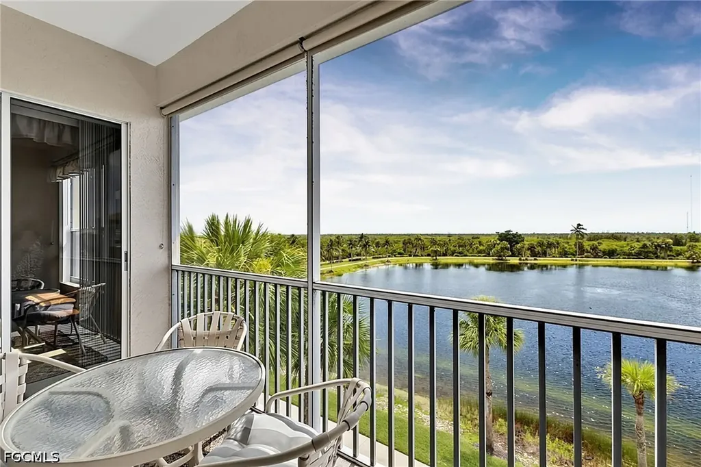 17120 Bridgestone Court Fort Myers FL 33908