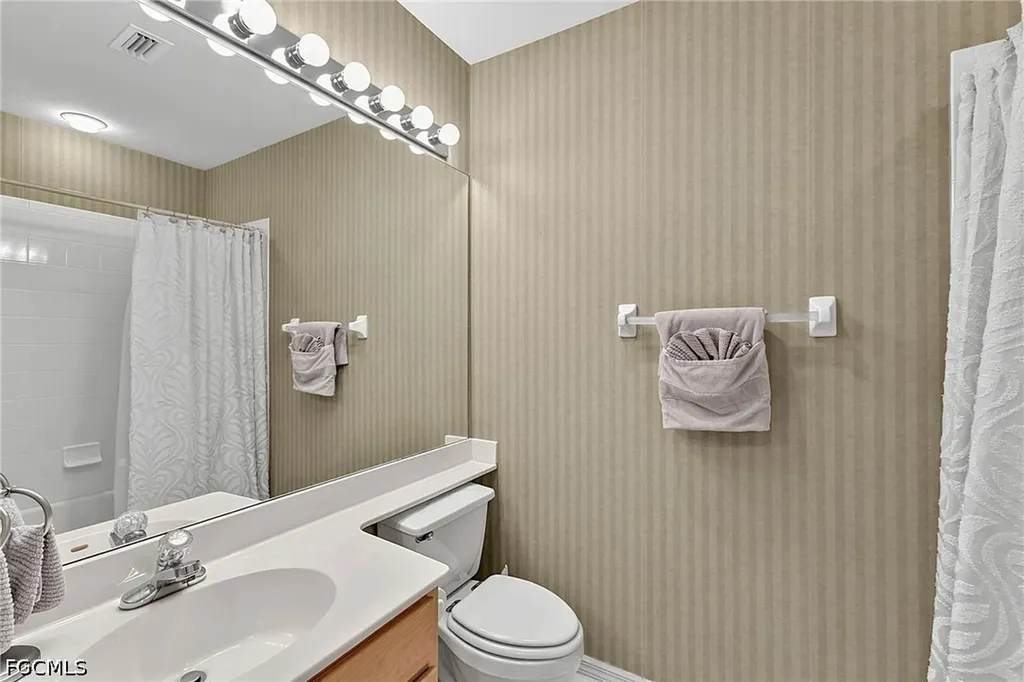 17120 Bridgestone Court Fort Myers FL 33908