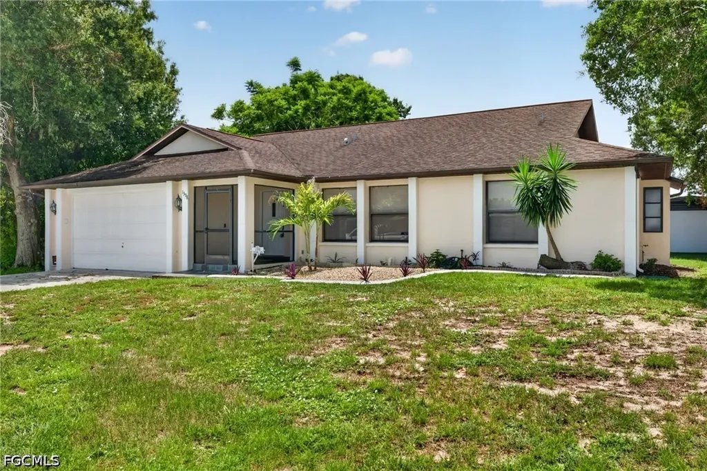 1398 Evalena Lane North Fort Myers FL 33917