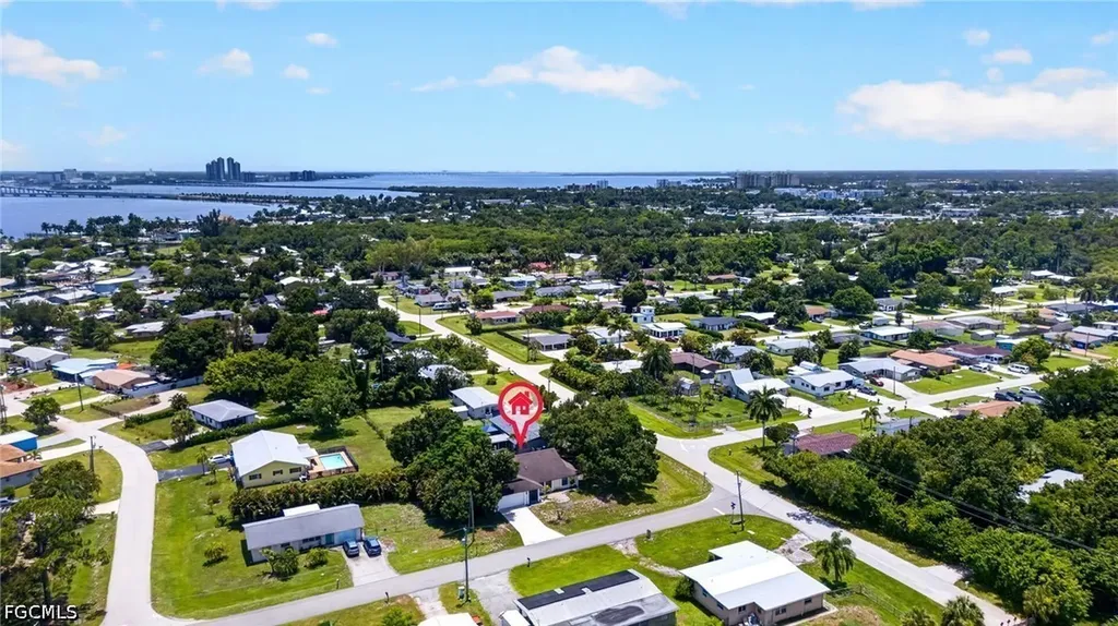 1398 Evalena Lane North Fort Myers FL 33917