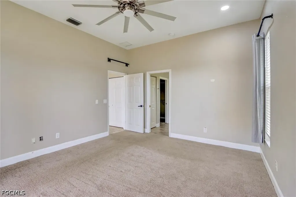 32 Wilmington Parkway Cape Coral FL 33993
