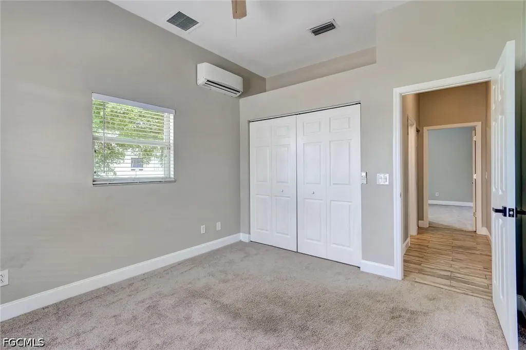 32 Wilmington Parkway Cape Coral FL 33993
