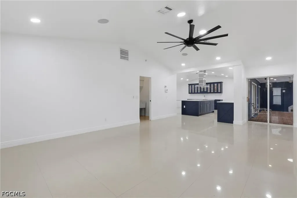 3016 NW 6th Place Cape Coral FL 33993