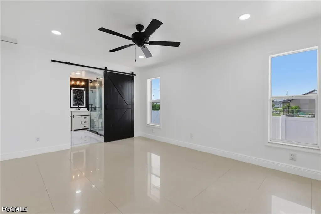 3016 NW 6th Place Cape Coral FL 33993