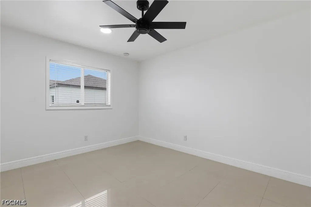 3016 NW 6th Place Cape Coral FL 33993