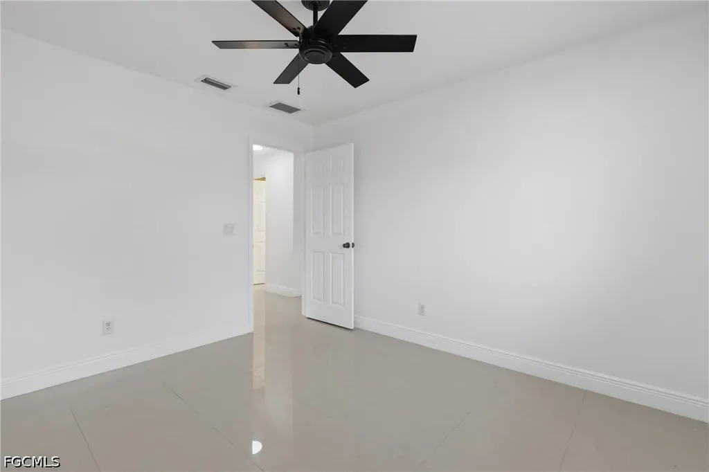 3016 NW 6th Place Cape Coral FL 33993
