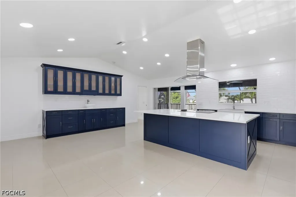 3016 NW 6th Place Cape Coral FL 33993