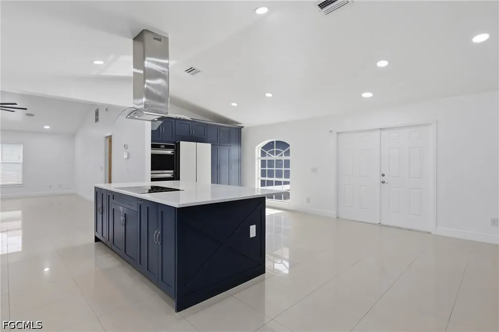 3016 NW 6th Place Cape Coral FL 33993
