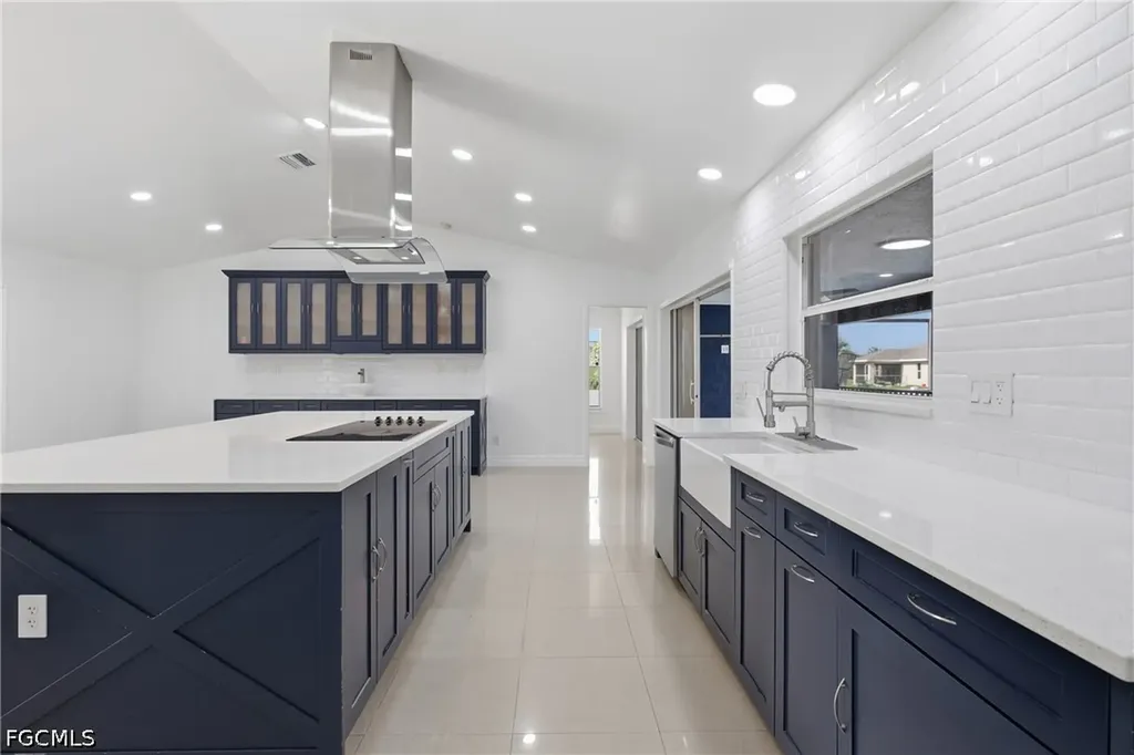 3016 NW 6th Place Cape Coral FL 33993