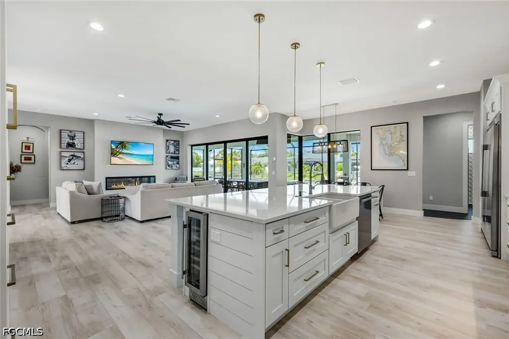 2224 SW 31st Lane Cape Coral FL 33914