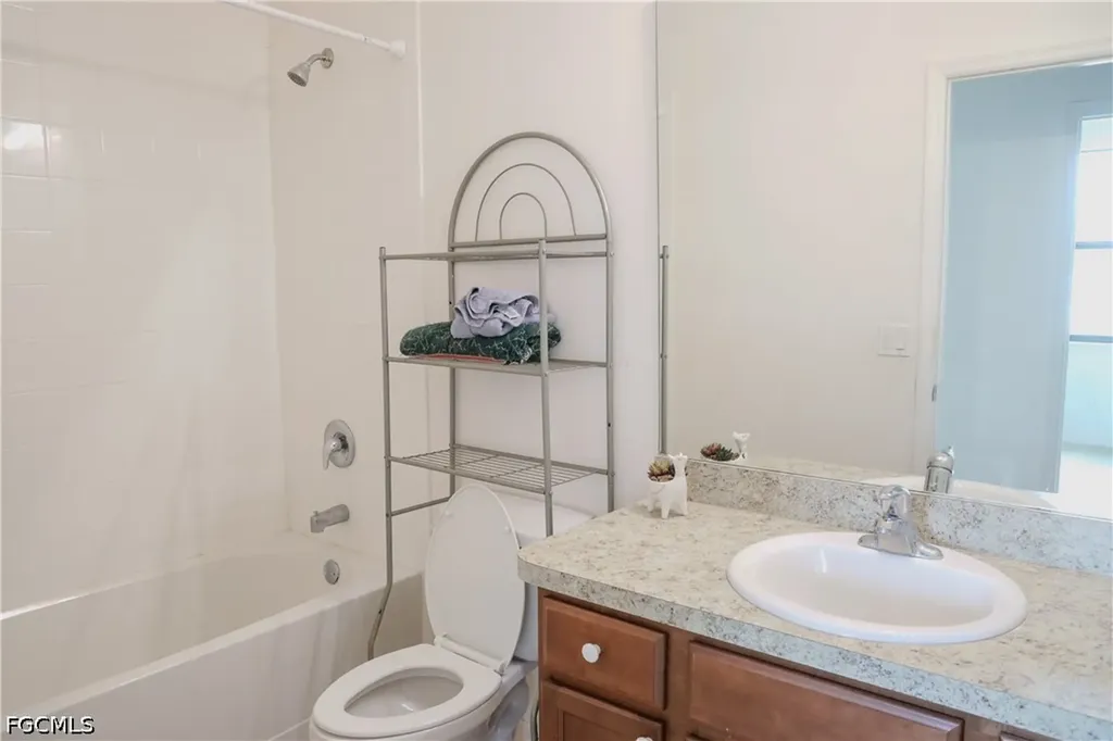 509 SW 28th Street Cape Coral FL 33914
