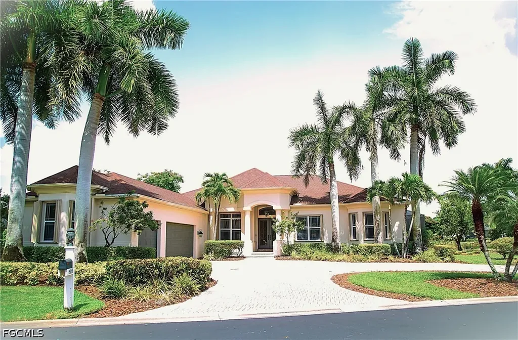 15200 Blackhawk Drive Fort Myers FL 33912