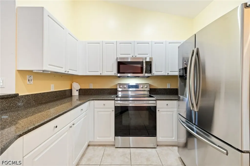 4406 Lake Heather Circle St. James City FL 33956