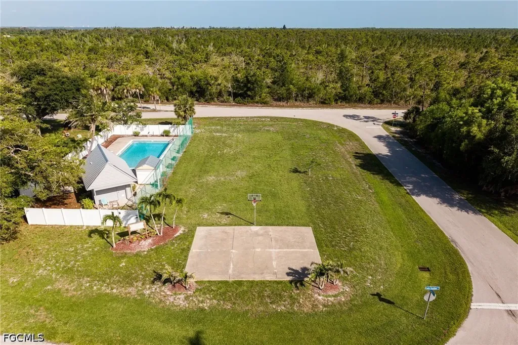 4406 Lake Heather Circle St. James City FL 33956