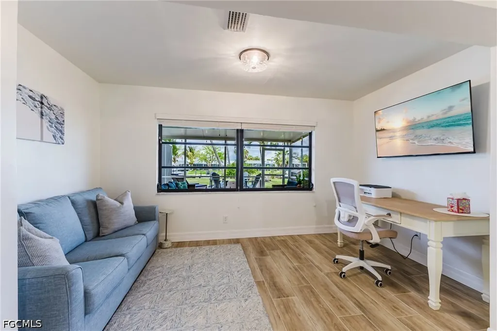 5326 Nautilus Drive Cape Coral FL 33904