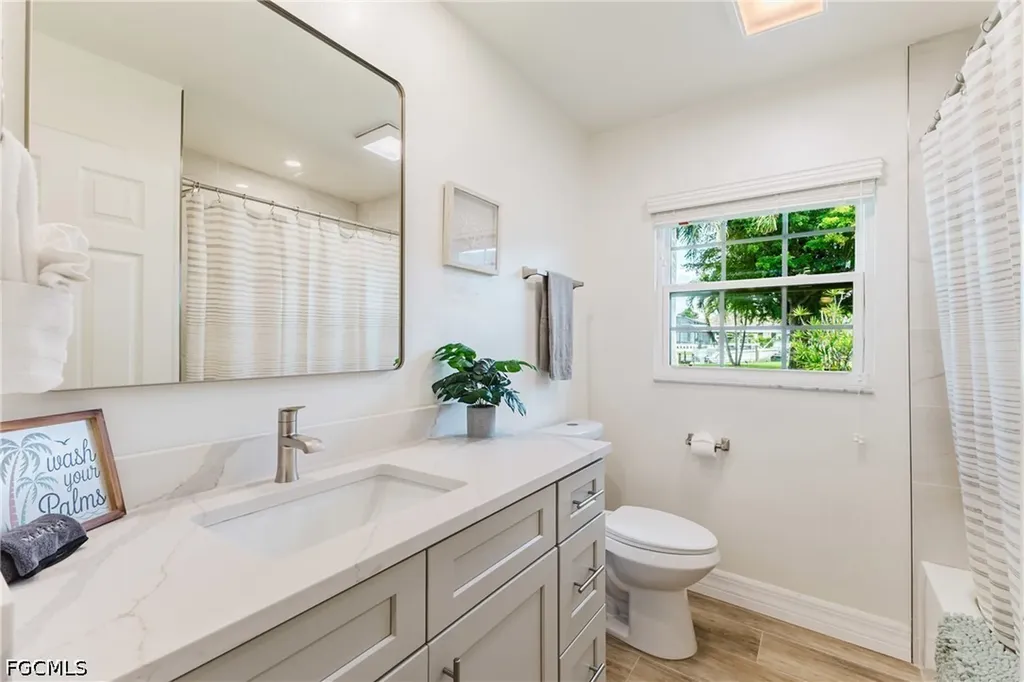 5326 Nautilus Drive Cape Coral FL 33904